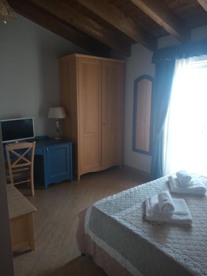Rosa Dei Venti Hotel Provaglio d'Iseo Exterior foto