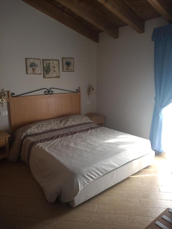 Rosa Dei Venti Hotel Provaglio d'Iseo Exterior foto