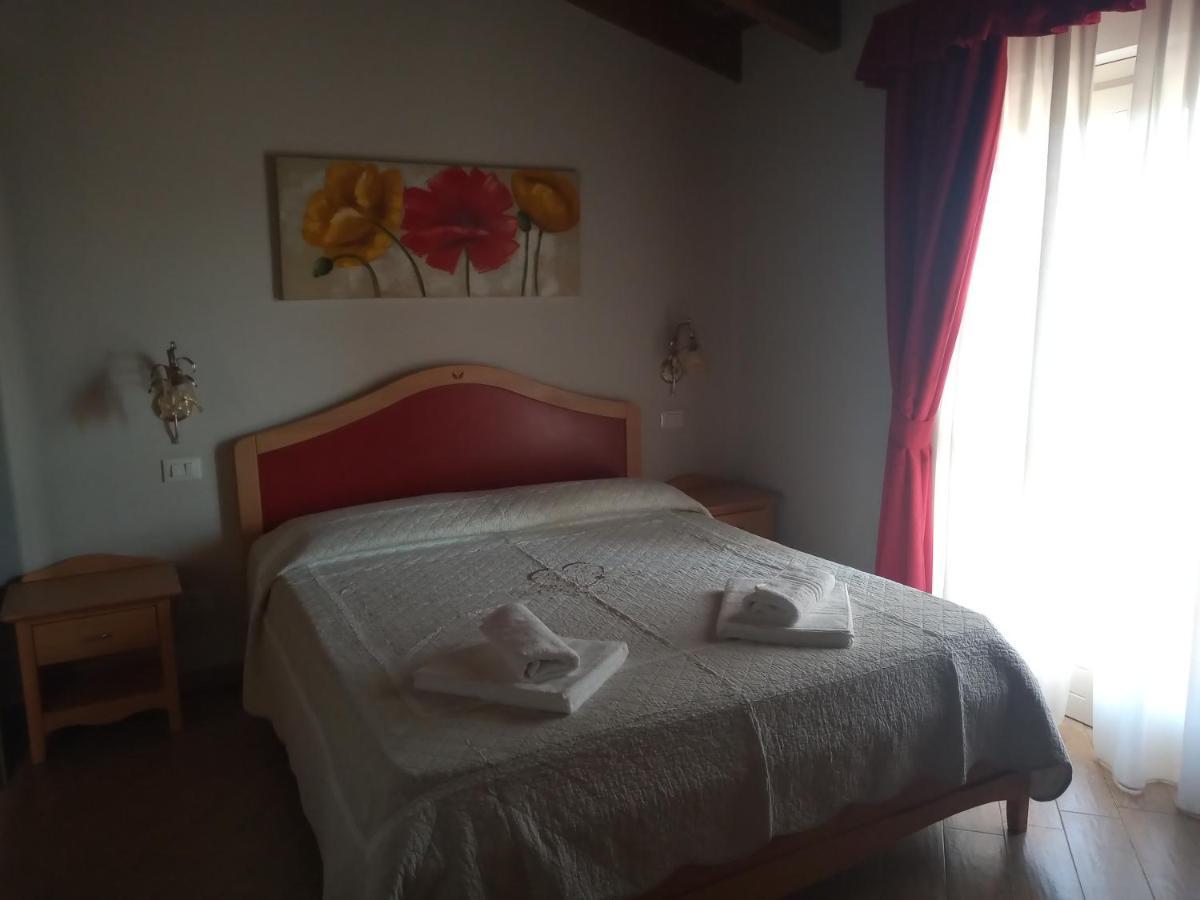 Rosa Dei Venti Hotel Provaglio d'Iseo Exterior foto
