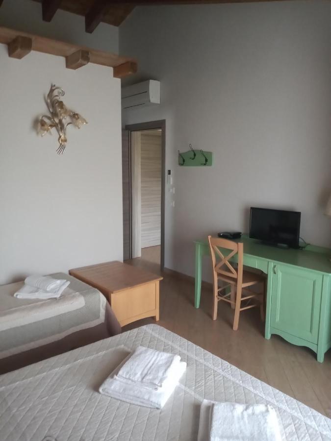 Rosa Dei Venti Hotel Provaglio d'Iseo Exterior foto